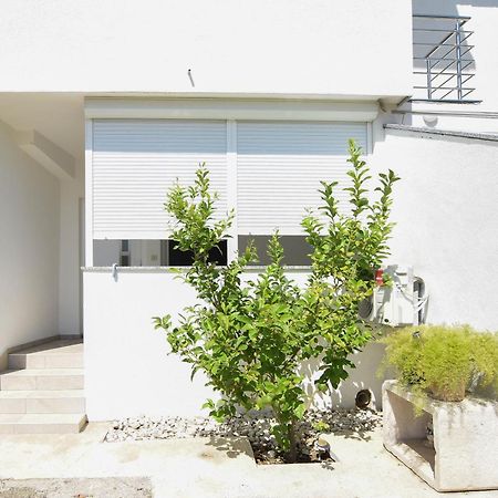 Relax 1 Apartment Pakostane Exterior photo
