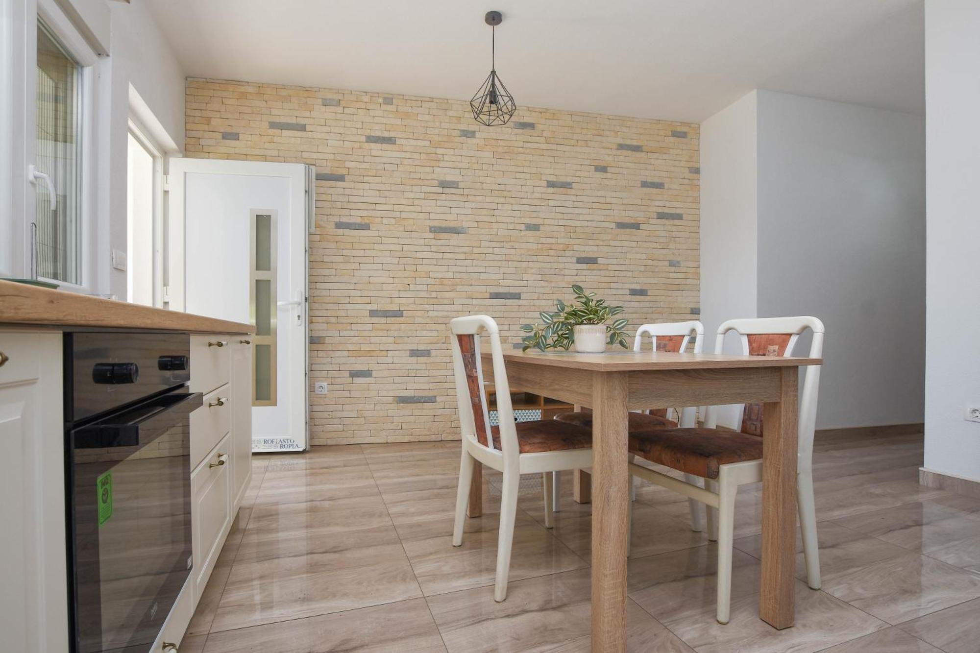 Relax 1 Apartment Pakostane Exterior photo