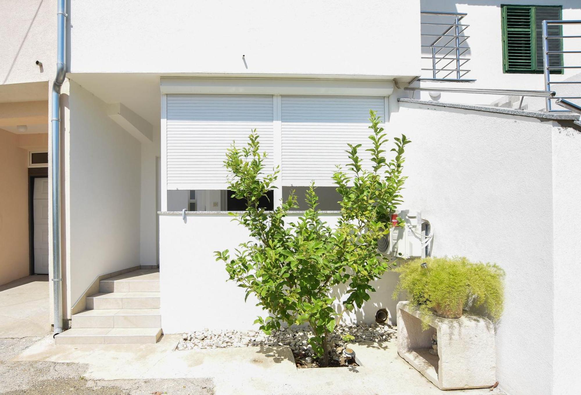 Relax 1 Apartment Pakostane Exterior photo