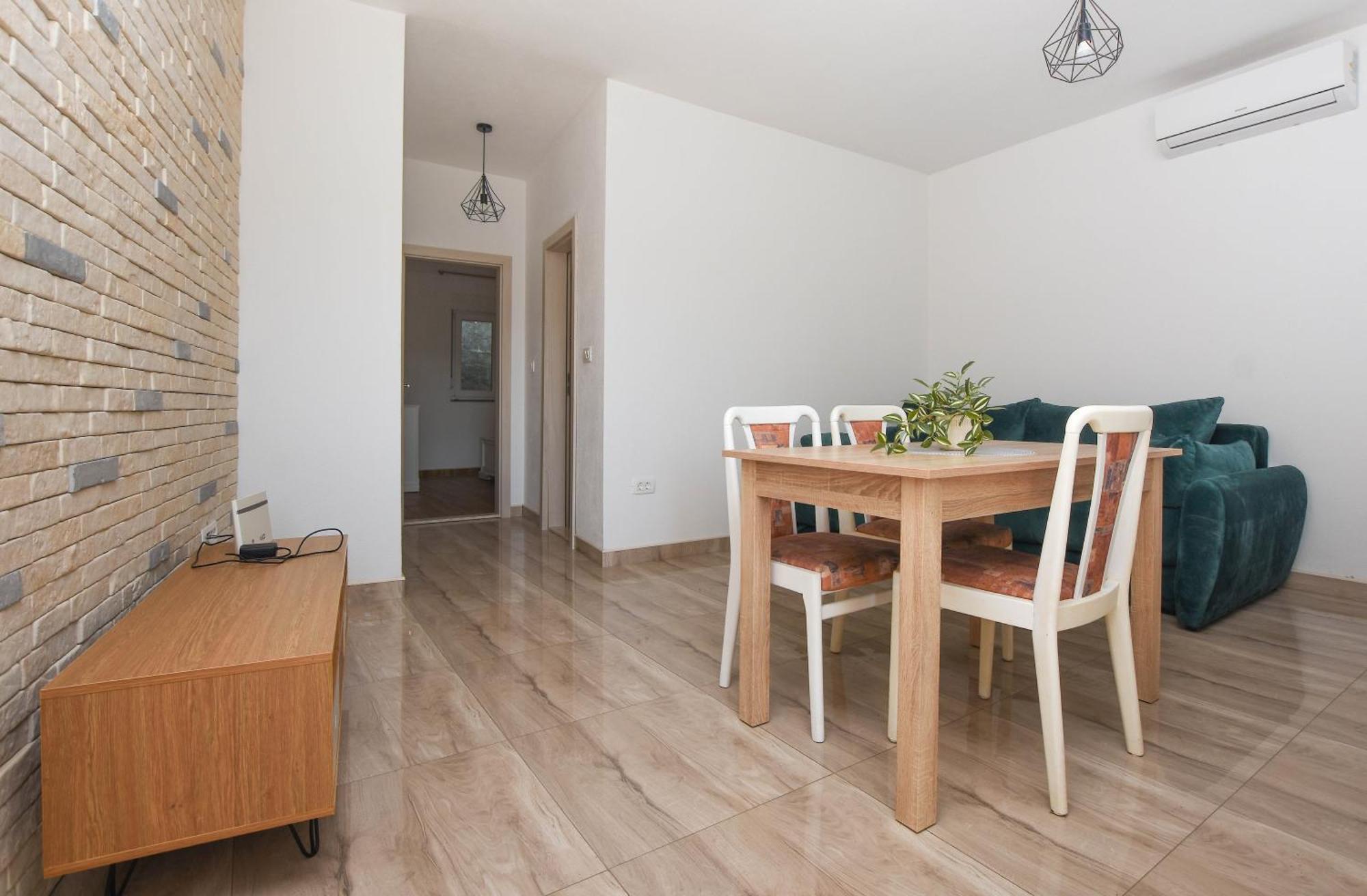 Relax 1 Apartment Pakostane Exterior photo